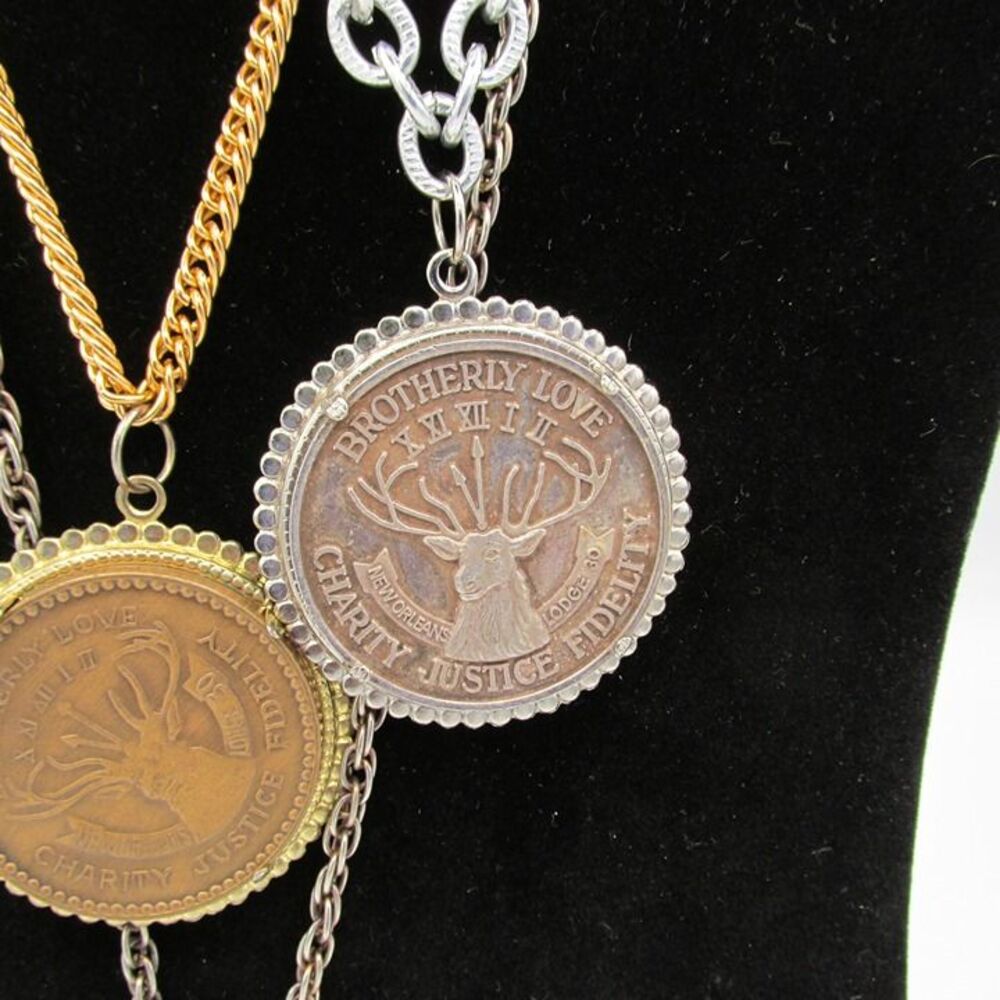 ELKS KREWE New Orleans (2) 1979 One 1976 Doubloons on Chain Vintage - Picture 2 of 12